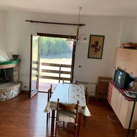 Apartamento Alloggio Incantevole Con Camino *